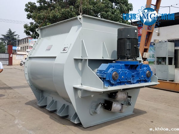 双轴搅拌机的工作原理，双轴搅拌机的优势