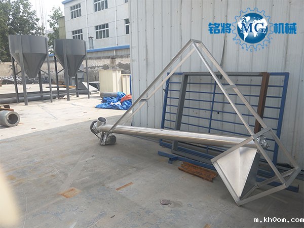 开云足球电竞选用螺旋输送机还是斗式提升机？