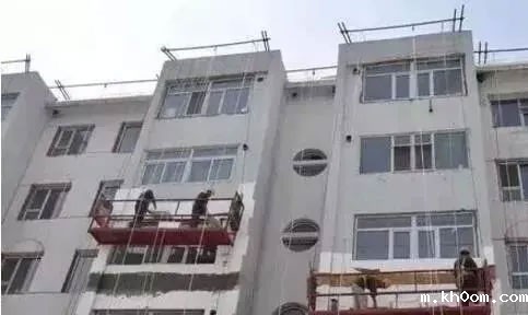 外墙保温面层砂浆泛白原因及防范措施！