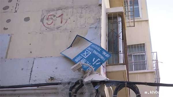 一场大风过后，银川一小区外墙保温层大面积脱落！