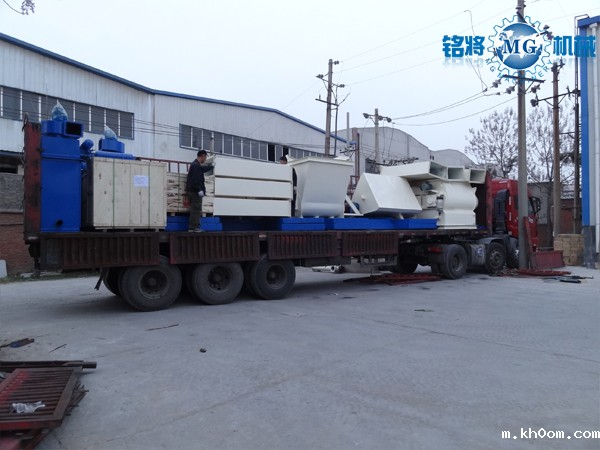 蒙古开云足球电竞发货现场